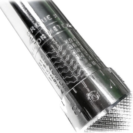 Klucz dynamometryczny z grzechotką 1/2" 28-210Nm + 3szt. nasadek 17/19/21