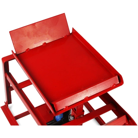 Rampa najazdowa z podnośnikiem 2t