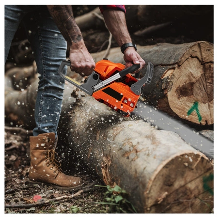 Piła spalinowa 5,9KM 16'' 18'' + akcesoria