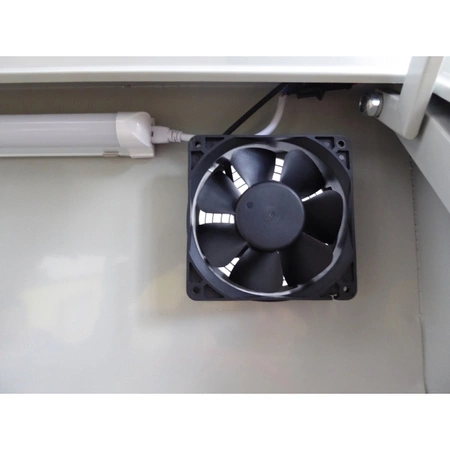 Myjka ciśnieniowa kabinowa z podgrzewaniem wody do warsztatu, przemysłowa