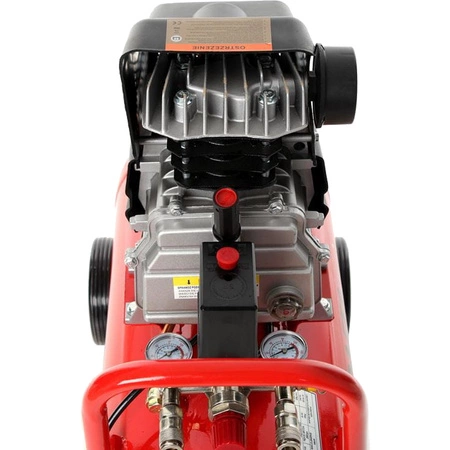 Kompresor olejowy 50l 8 bar 230V