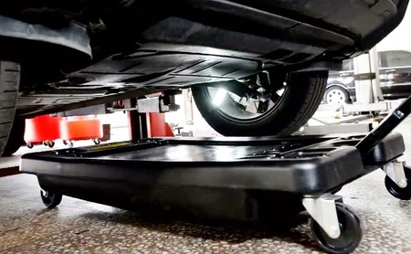 Mobilna wanna wychwytowa 70L z ręczną pompką M78318