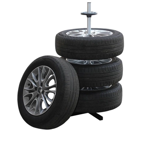Stojak na opony i felgi – uniwersalny wieszak na 4 koła