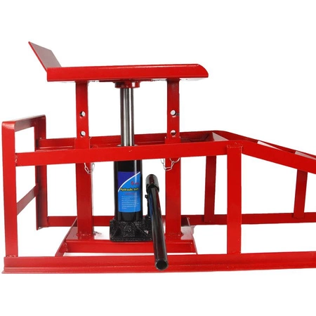 Rampa najazdowa z podnośnikiem 2t