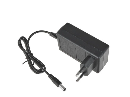 Sekator akumulatorowy do krzewów i gałęzi 30mm, 2x akumulator 21V 2.0Ah w walizce