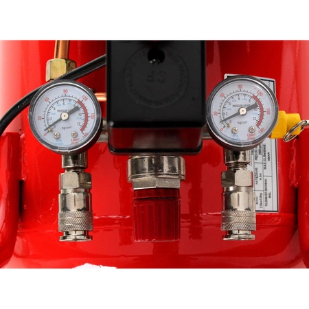 Kompresor olejowy 50l 8 bar 230V